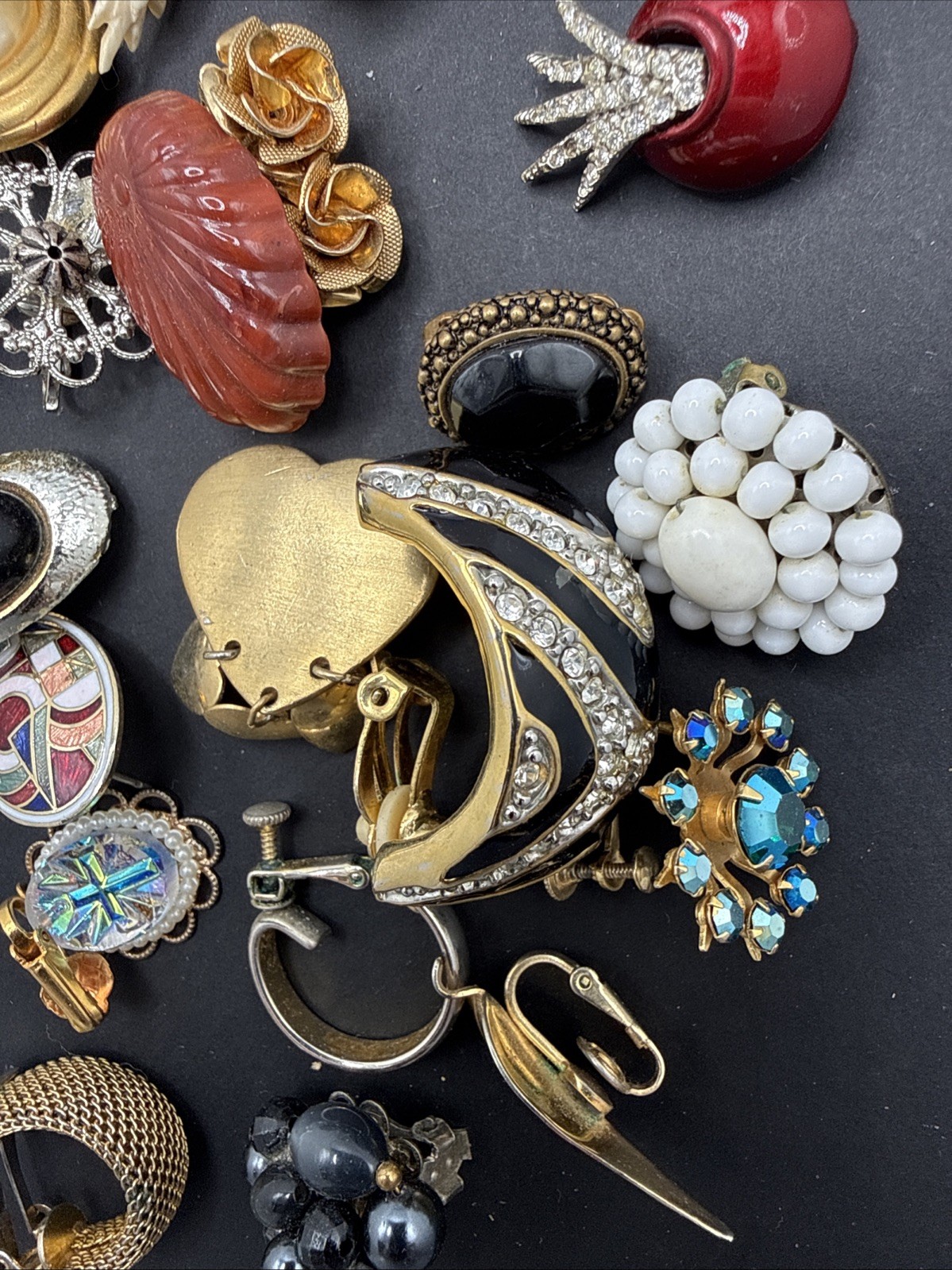 Lot Of SINGLE Earrings Mostly Vintage Clip On – Parts Craft – Some Signed E3-6