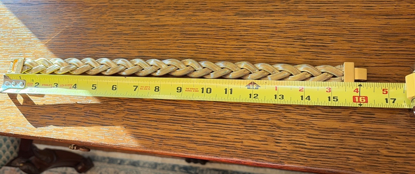 Vintage Givenchy Gold Tone 16”ChokerNecklace- Signed Logo Clasp Chunky