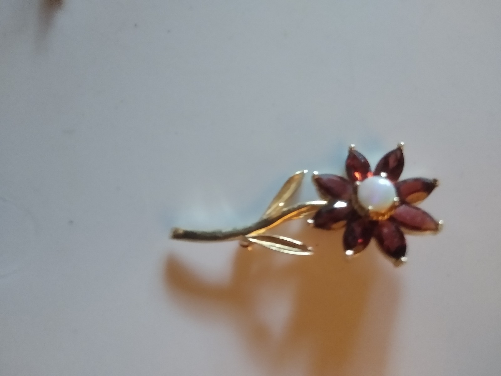 OPAL AND GARNET 14K YELLOW GOLD FLOWER PIN BROOCH
