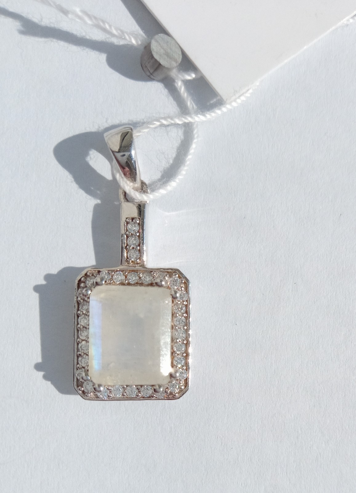 Vintage Pendant Rainbow Adular stone Sterling Silver 925 Beautiful Women Jewelry