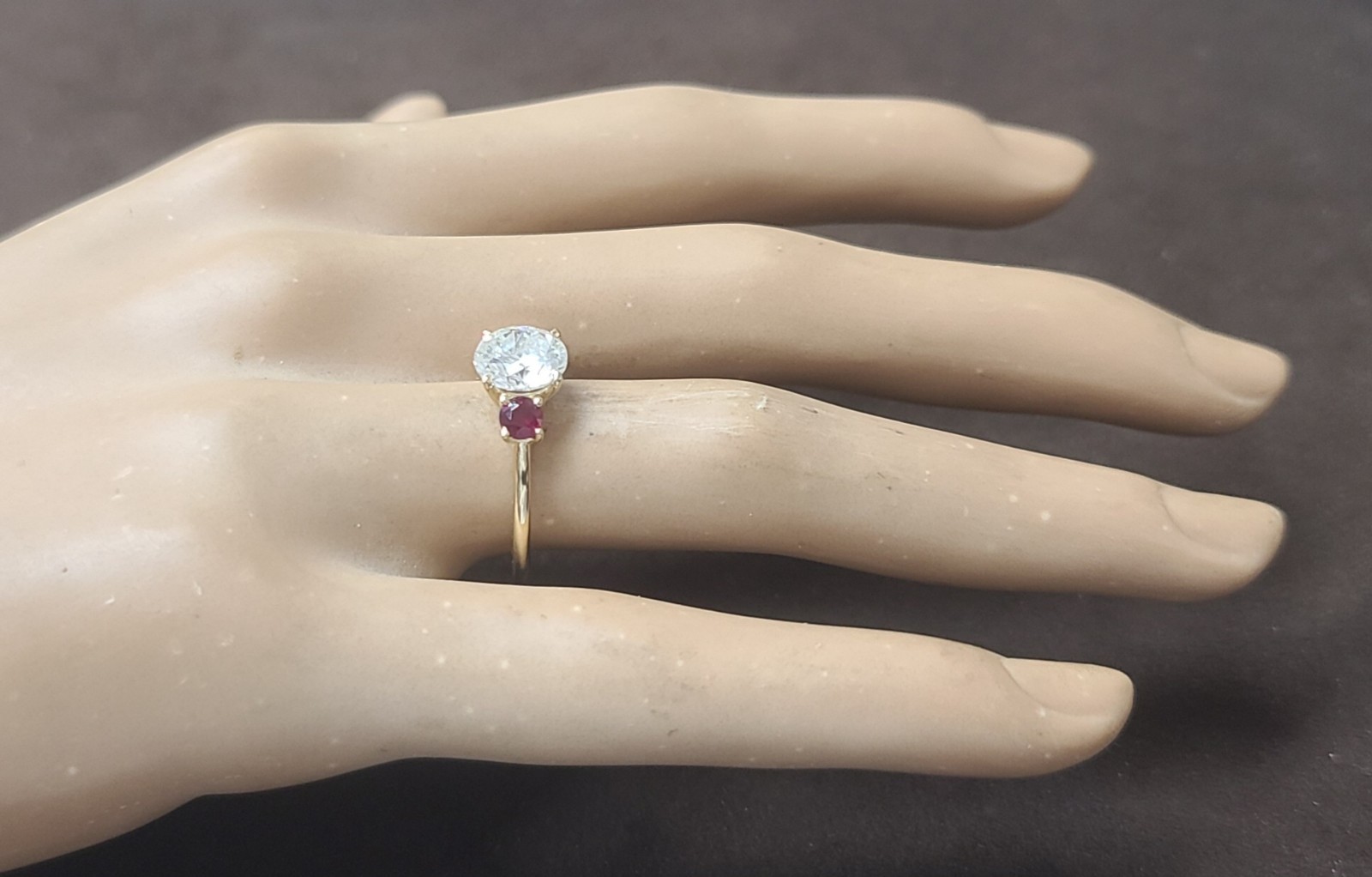 14K Yellow Gold Engagement Three Stone Ring 1.64CT.Natural Round Cut Diamond