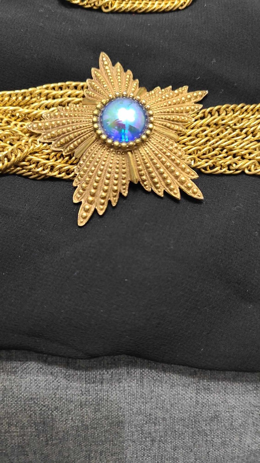Exceptional Kramer of NY Vintage Jewelry Set 3 pieces