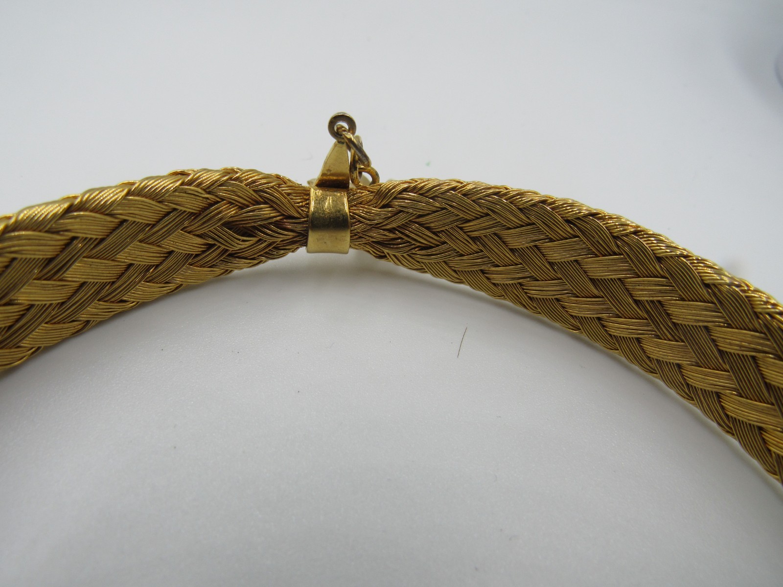 Vintage Gold Tone Braided Mesh Choker Daisy Pendant 15.5” Necklace E9