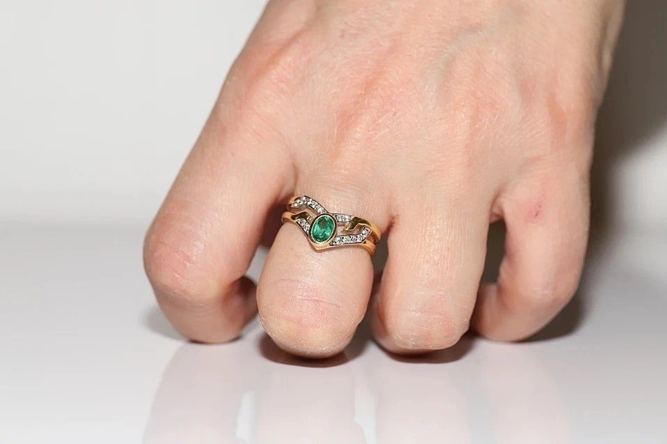 2.1Ct Art Deco Style Oval Lab Created Emerald & Diamond Wedding 14K Gold FN Ring