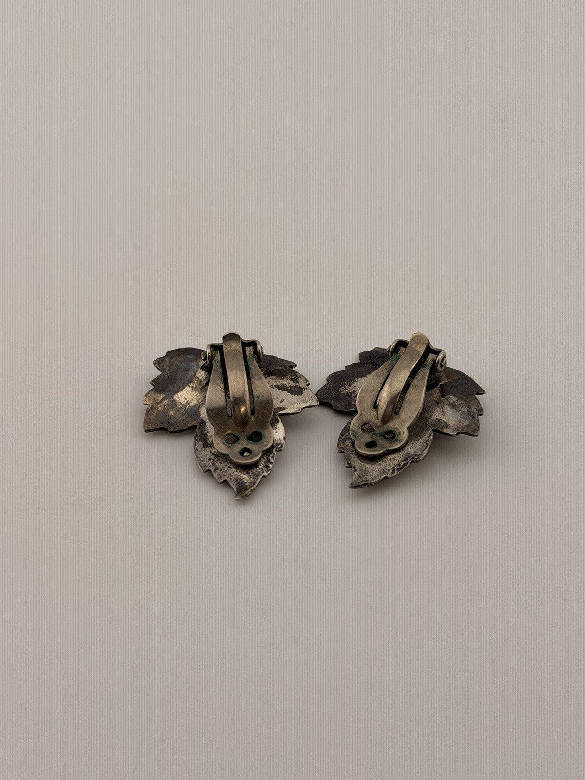 Vintage Leaf Clip On Earrings Blue Cabochon Southwestern Style Non Magnetic