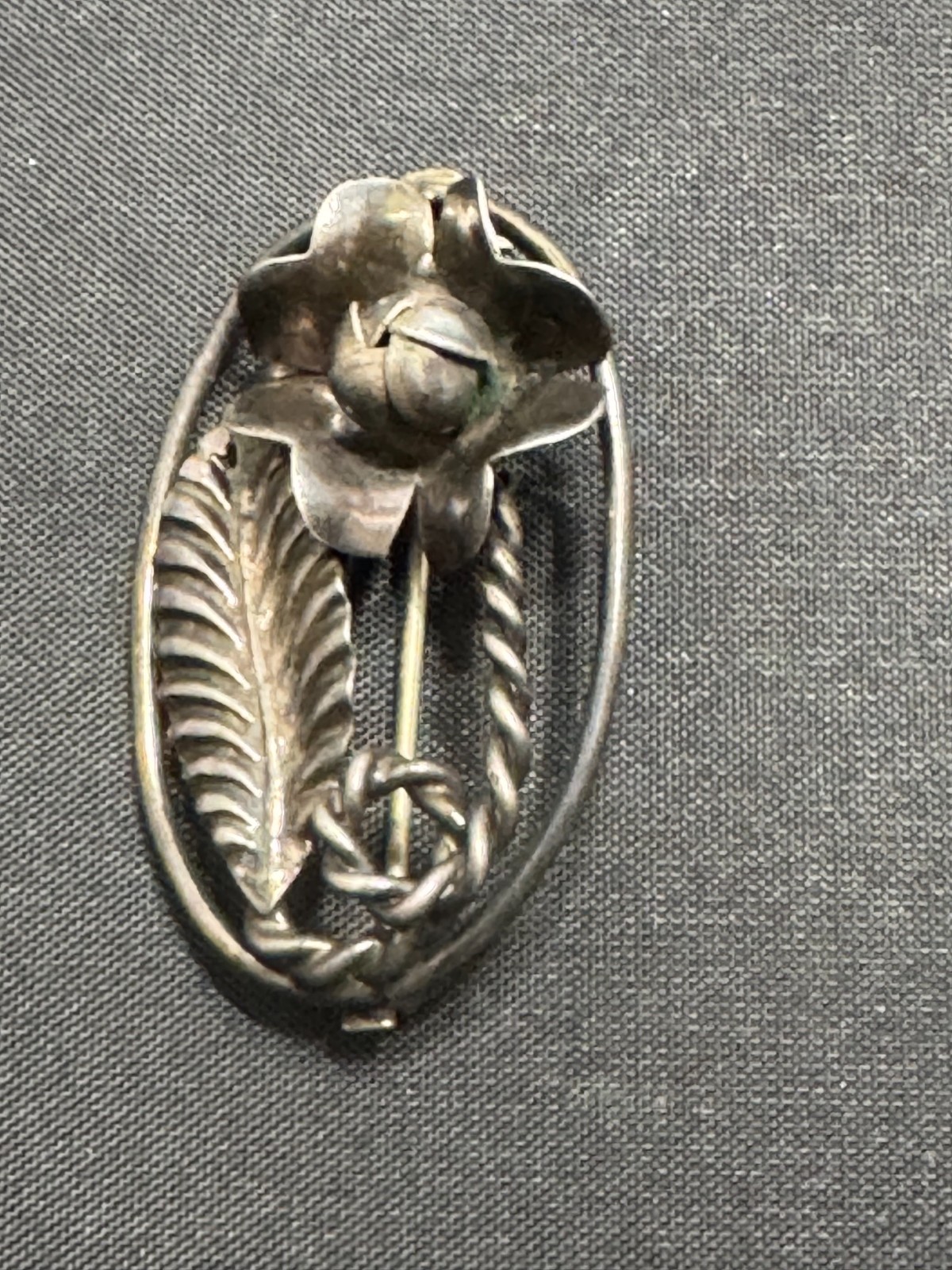 C-123 Vintage Handmade Sterling Silver Leaf and Flower Design Brooch Pin