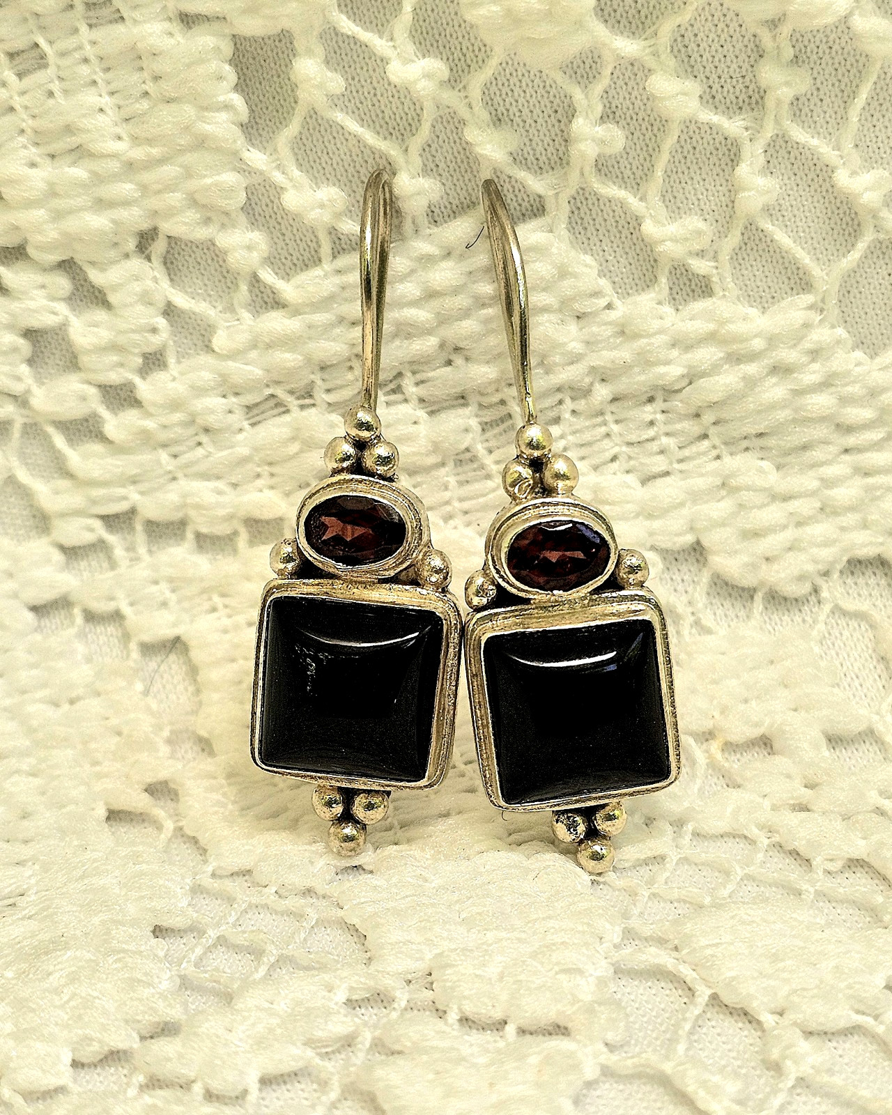 Sterling Silver Black Onyx Garnet Hook Pierced Earrings Gemstone Jewelry 1 1/2″