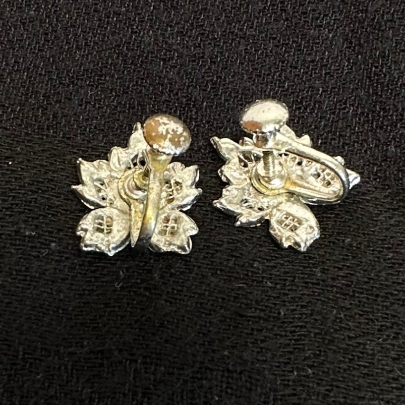Vintage Silver Tone Rhinestone Maple Leaf Earrings Screw Back