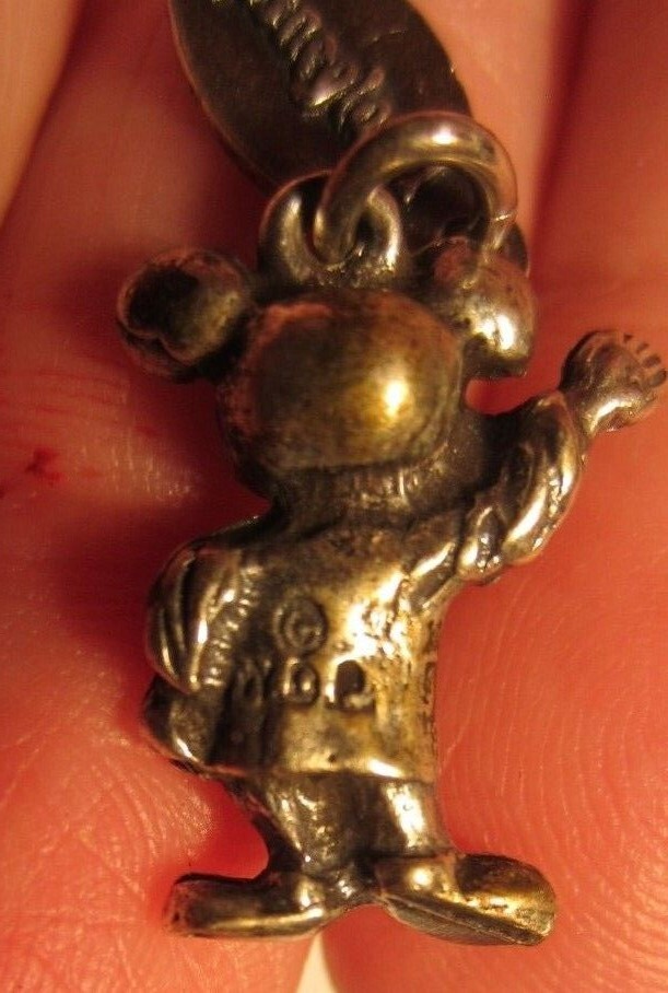 Vintage Sterling Disneyland Mickey Mouse Waiving Bracelet Travel Charm Jewelry