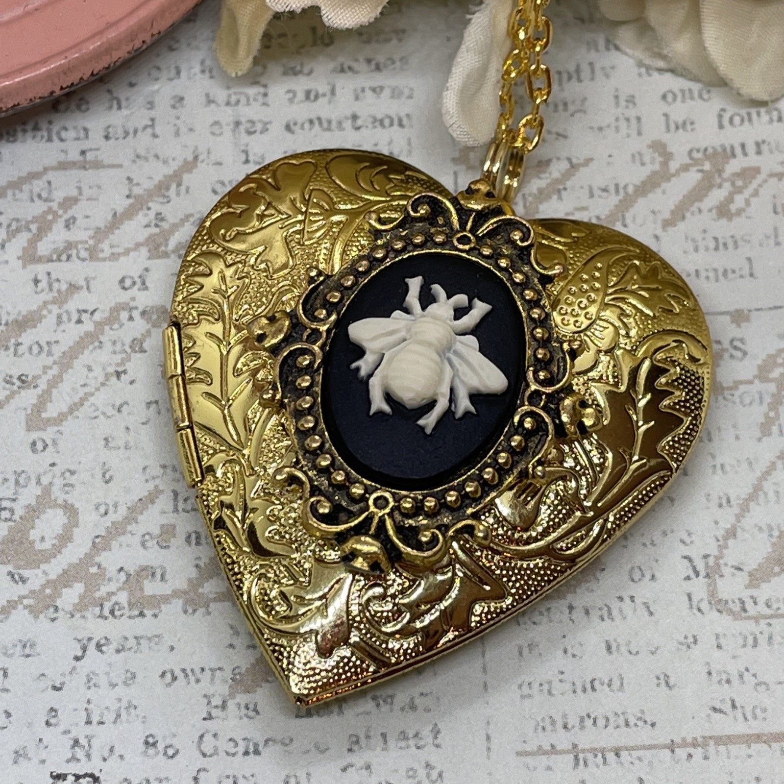 Gold Heart Locket Photo Birthday Anniversary Wedding Cameo Bee Honey Necklace