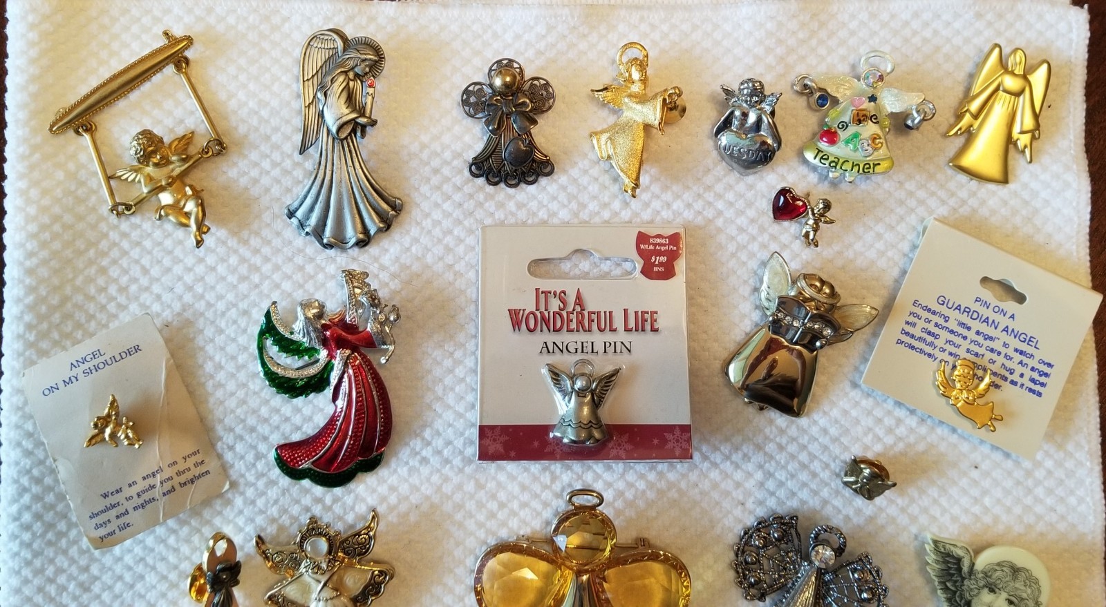 Lot of 40 ~ Vintage to Modern Angel Pins & Brooches ~ Marked & Unmarked