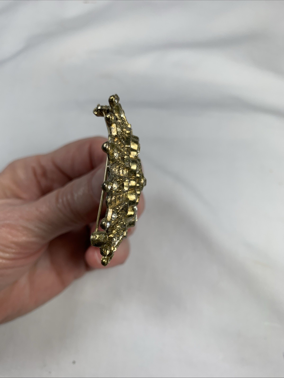 Little Nemo Filigree Rhinestone Pin Brooch