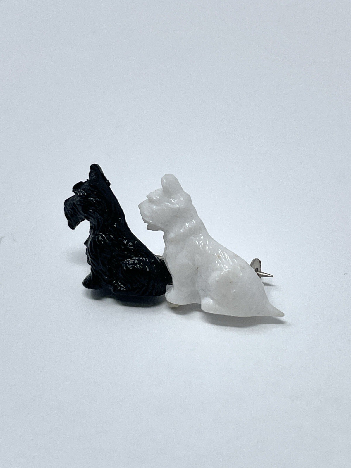 Vintage Scottie Dog Brooch made in Great Britain – Scottish Highland Terrier
