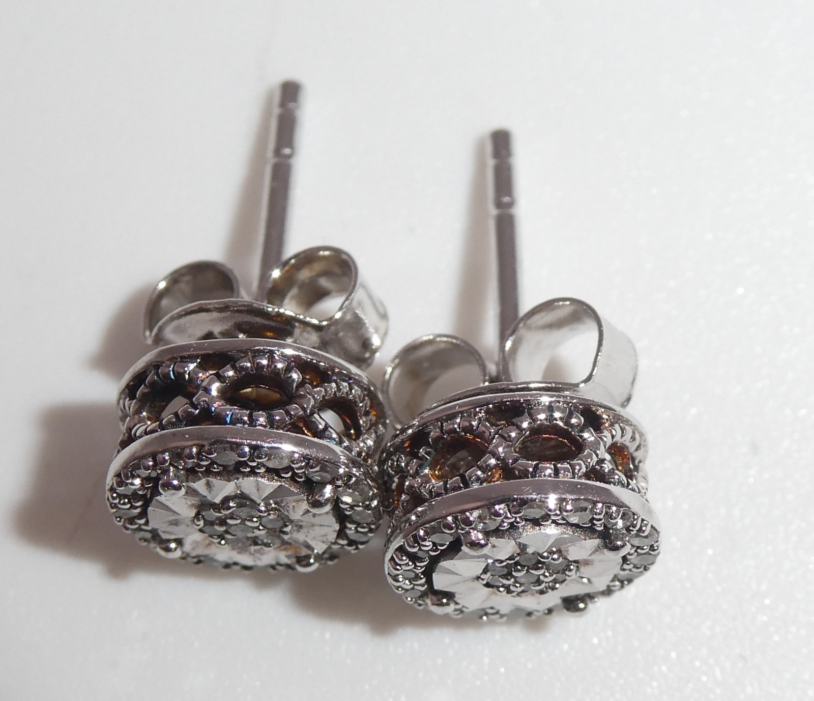Signed DLC 925 Sterling Silver Genuine Diamond Halo Stud Earrings 1.6g 7.5mm