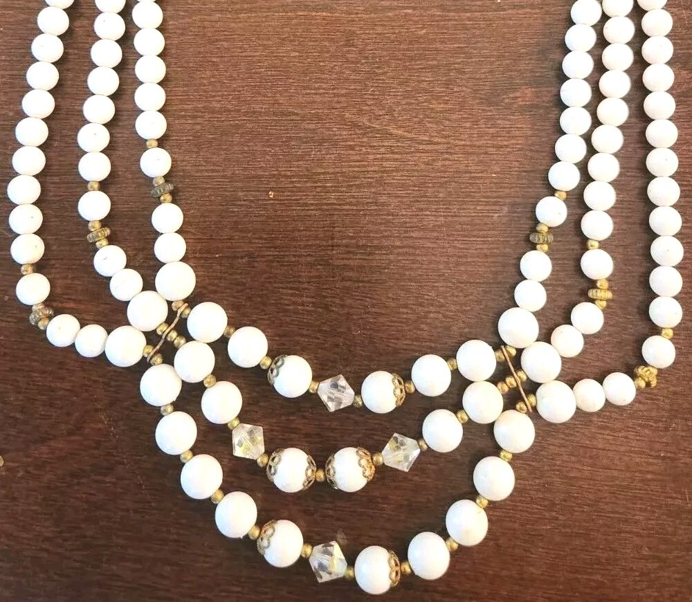 Vintage Triple Strand Iridescent Crystals White Acrylic Choker Beads Necklace