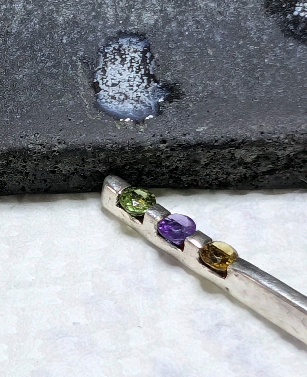 Vtg Sadye L Vassil 925 Sterling Silver 3 Gemstone Bar Pendant 16-18″ Necklace