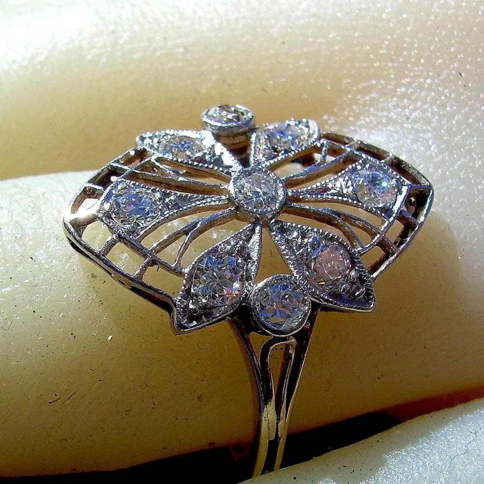 Original EARTH MINED DIAMOND Deco Engagement Ring 1 carat Antique PLATINUM 14K