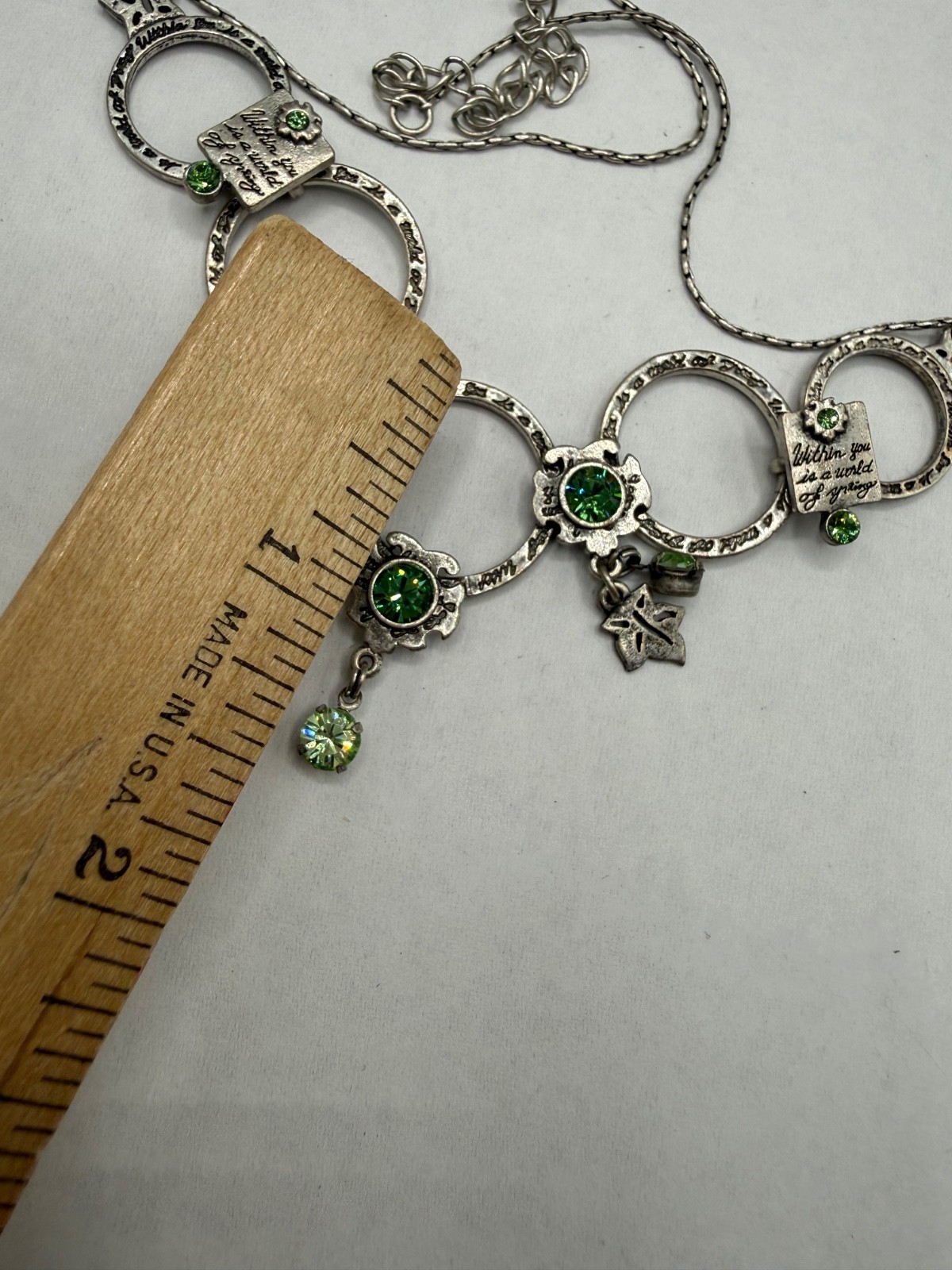 ESTATE PILGRIM DANISH DESIGN SIGNED SILVER TONE GREEN GLASS SPRING NECKLACE 17″