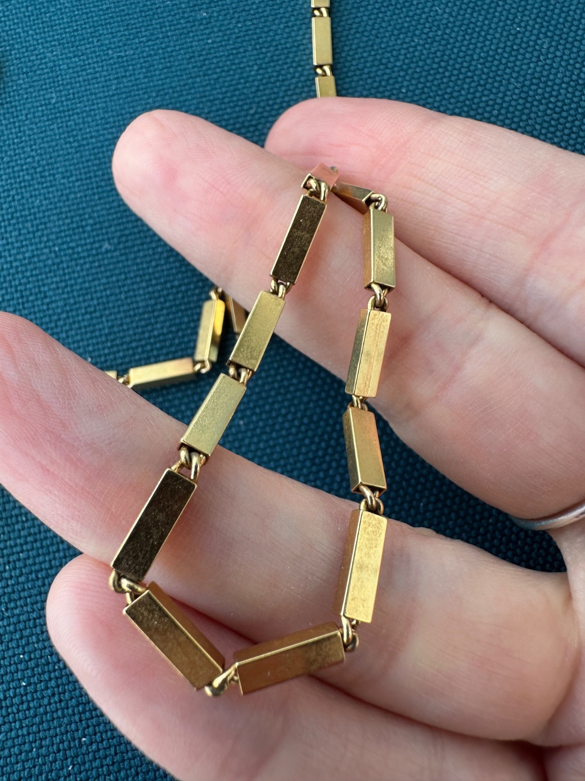 Vintage Monet Single Strand Gold tone Bar Link Necklace