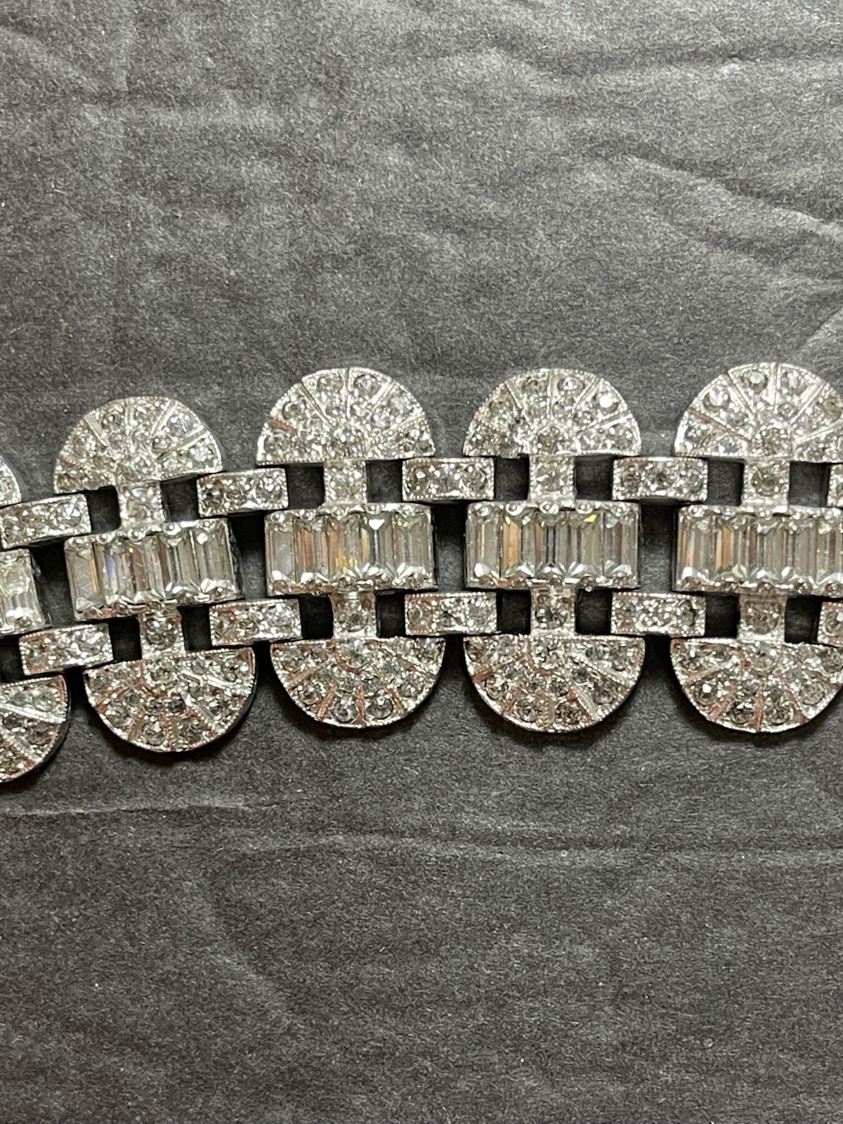 Beautiful 1950’s Rhinestones and Rhodium Plated Bling Bracelet