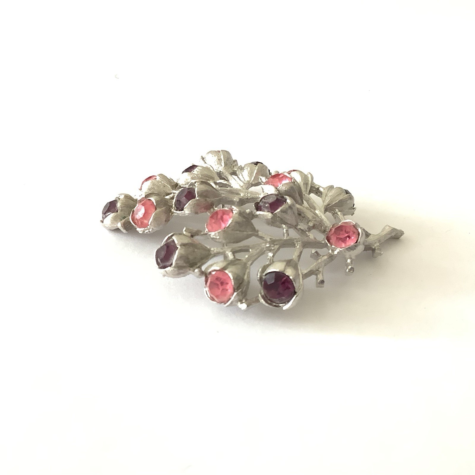 Sarah Coventry 1962 Wisteria Brooch Pink Purple Rhinestone Silver Vintage Pin