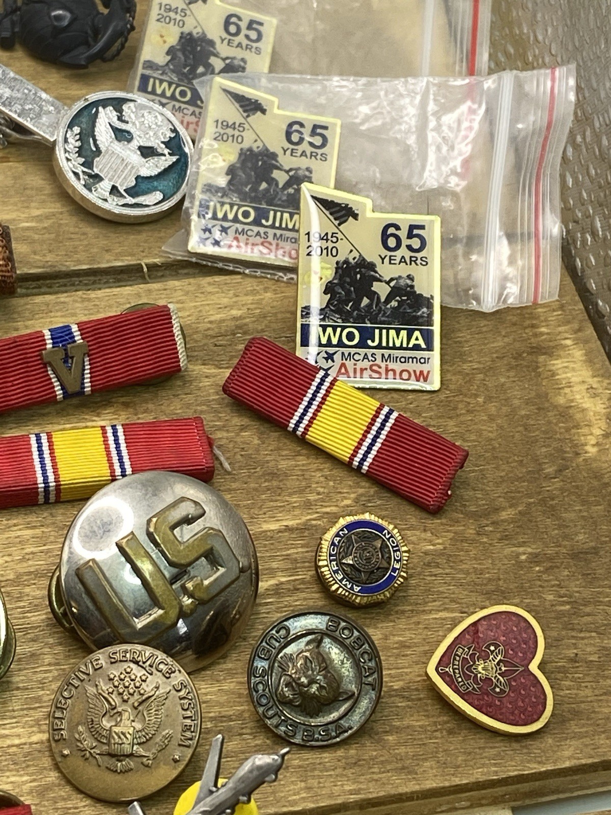 Vintage – Modern 50 Piece Presidential & Militaria Lot