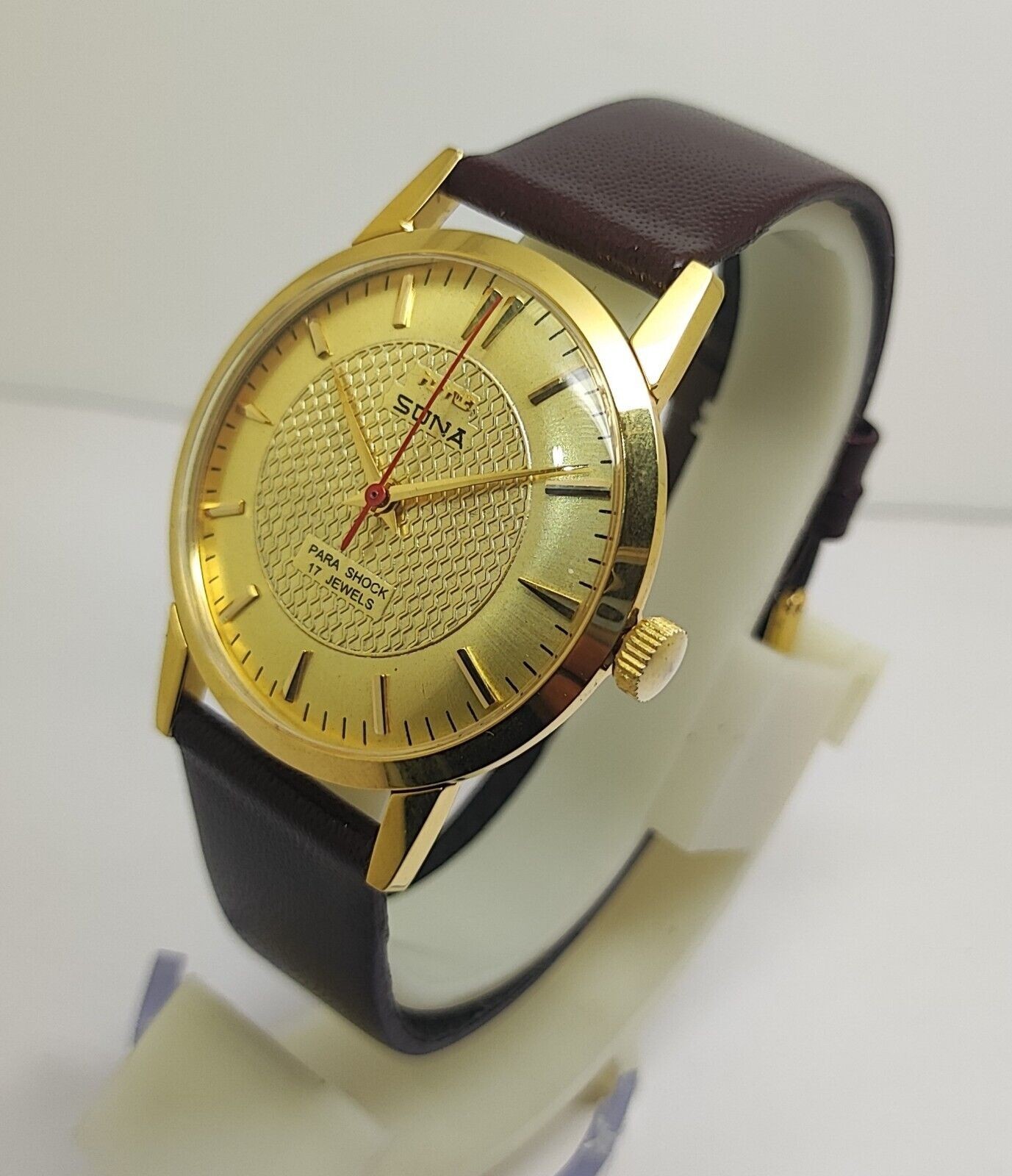 HMT Sona Gold Dial 17 Jewels Para Shock Mechanical hand winding Watch Vintage