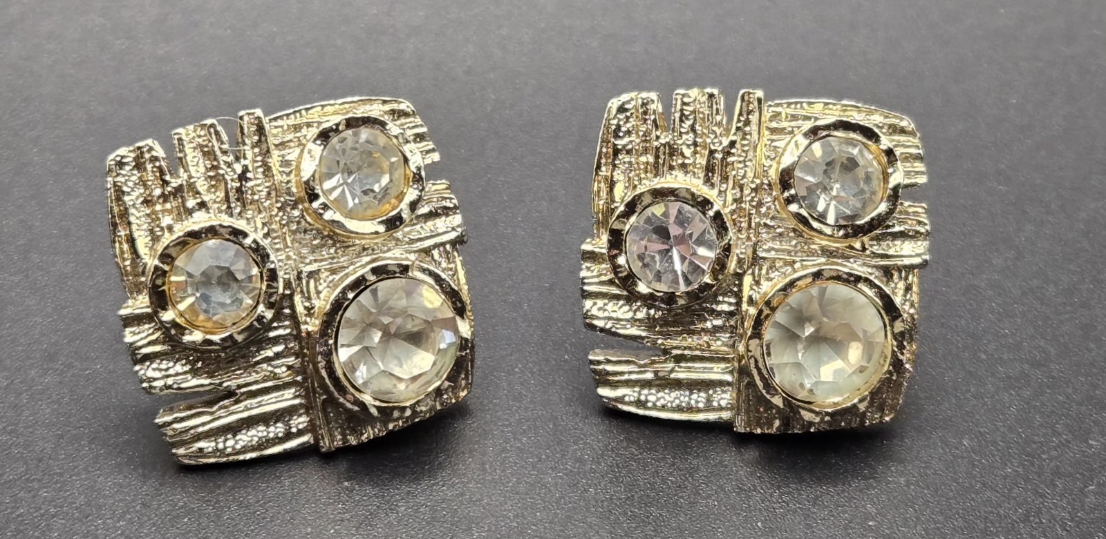 Vintage Modernist Textured Gold Tone Square ClipOn Earrings Clear Crystals 80s