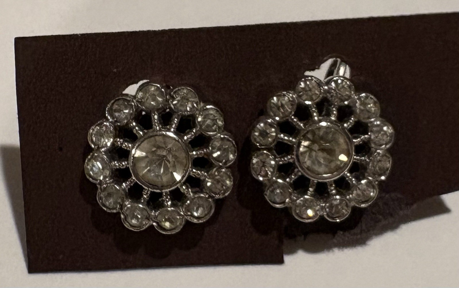 Vintage screwback earrings