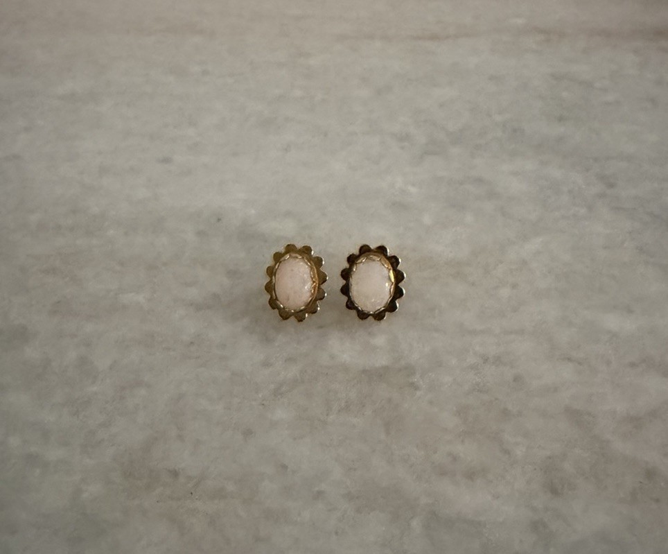 Vintage Gold Filled Opal Scalloped Stud Pierced Earrings Flower Like Base