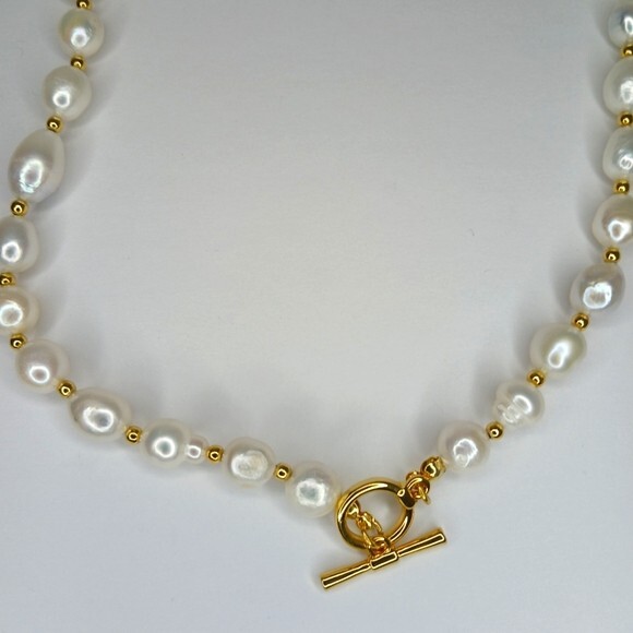 White Peal and Faux Gold Pearl Necklace Stainless Steel NWT Formal Special Wear