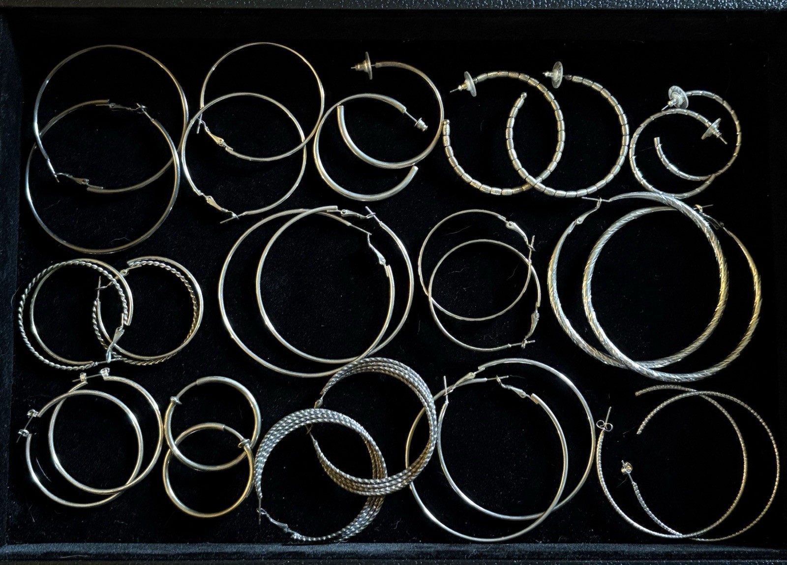 14 Pairs Assorted Vintage Hoop Earrings Various Sizes And Styles Silver Tone