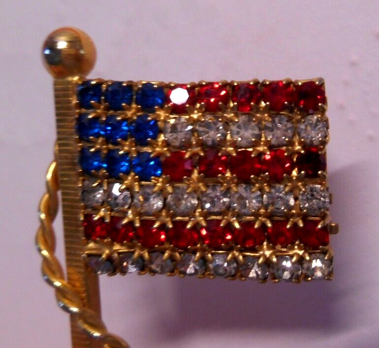 AMERICAN FLAG Pin Brooch Red White Blue Rhinestones Patriotic USA Jewelry