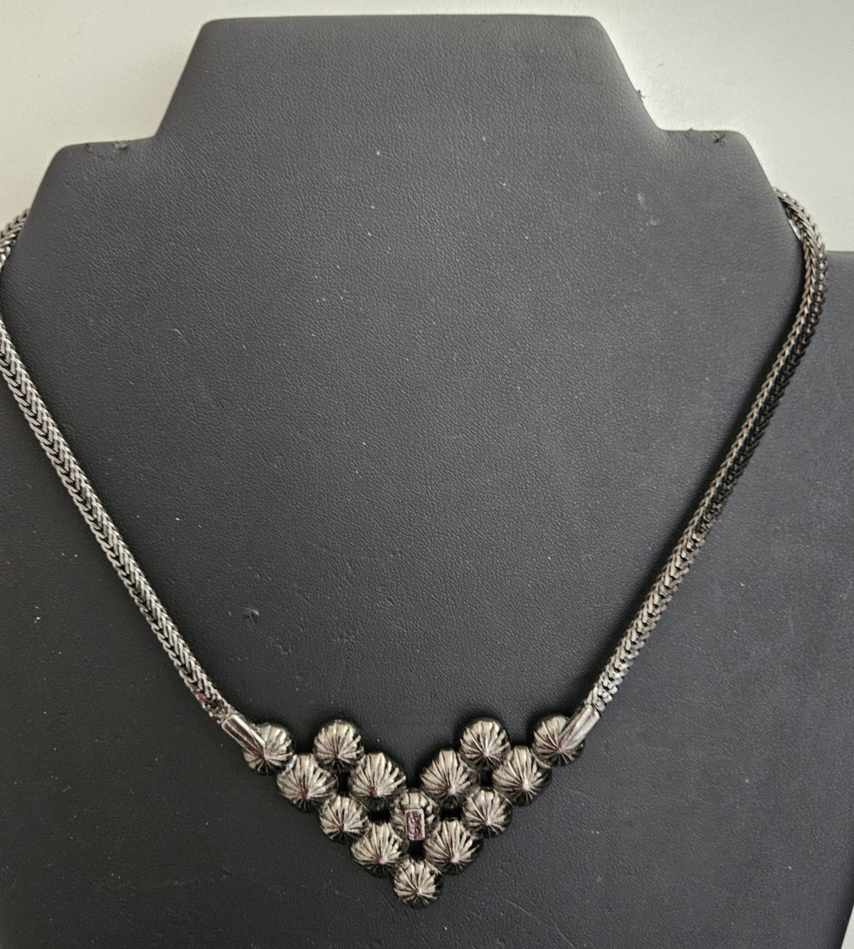 VINTAGE YSL YVES SAINT LAURENT AURORA BOREALIS V NECKLACE Great Condition!!