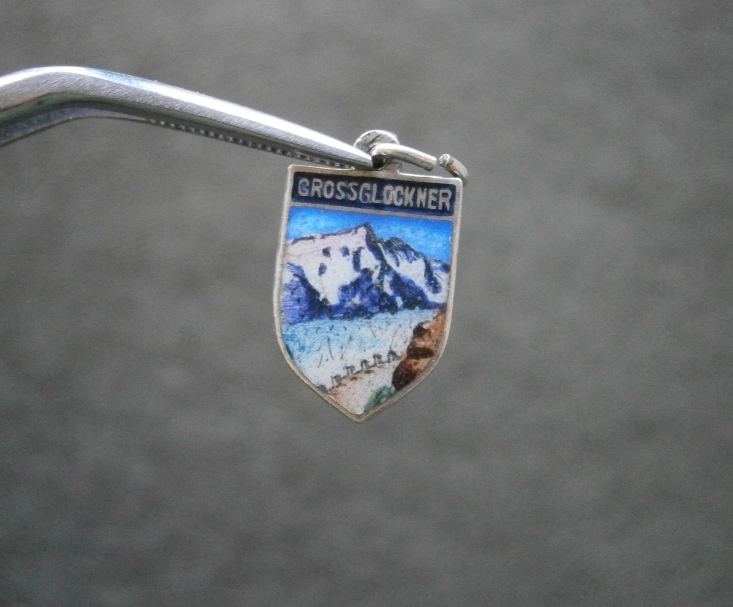Grossglockner Austria Vtg 800 Silver Enamel Travel Shield Bracelet Charm (b)