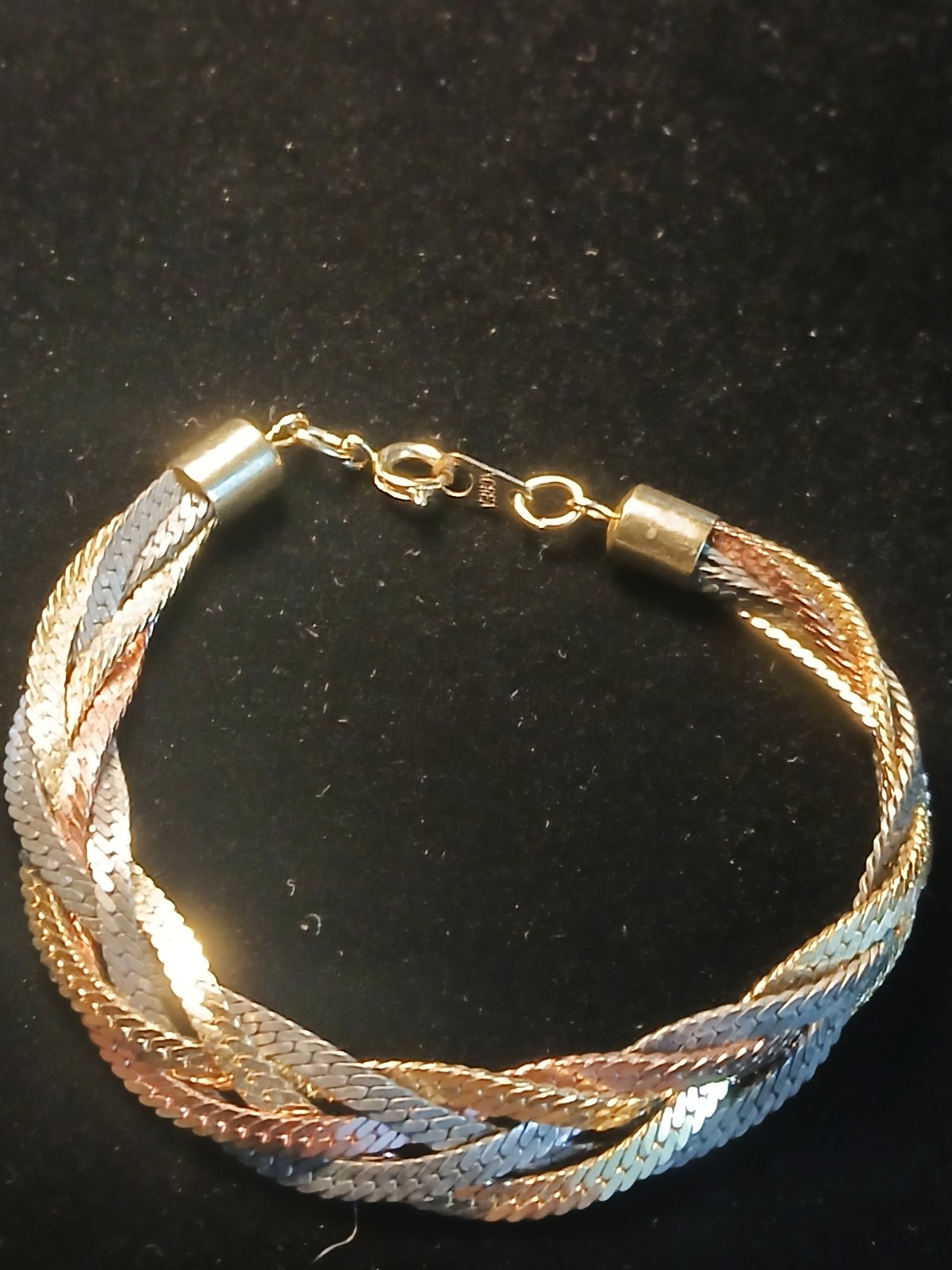Stunning Verybeautiful 7.5” GOLD TONE BRAIDED BRACELET Herringbone