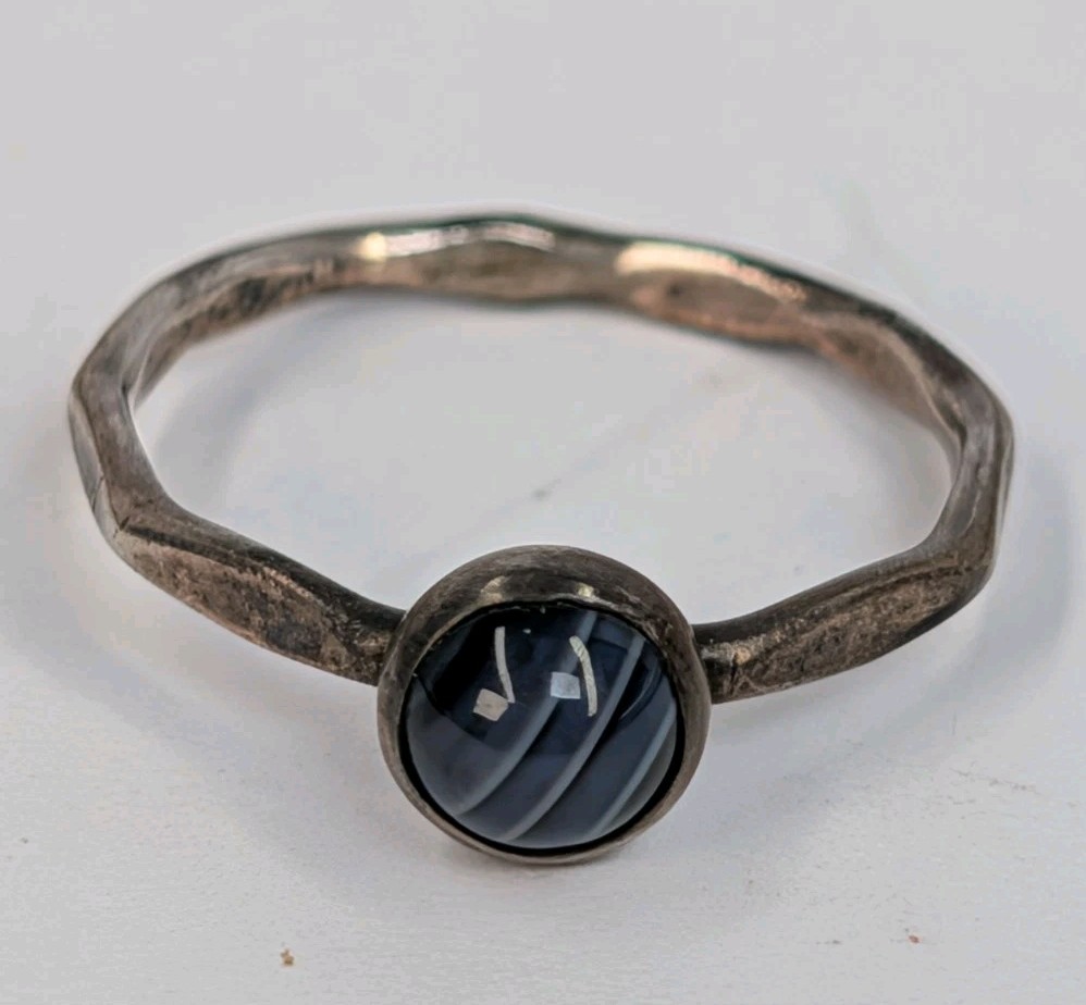 Vintage Sterling Silver .999 Minimalist Banded Black Agate Hexagonal Ring Sz 7