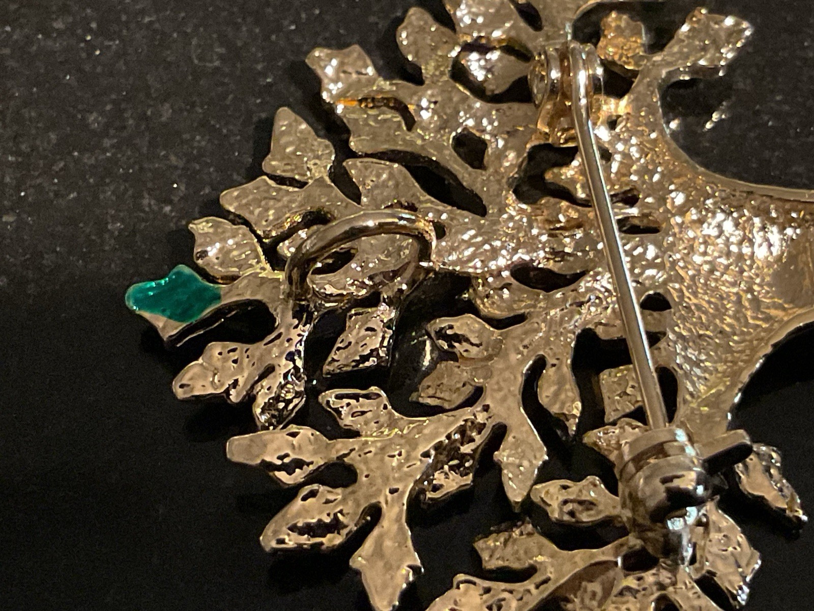 GARNAY Vintage ‘Tree Of Life’ Gold Tone & Enamel Brooch/Pendant 1 5/8” X 1 1/4”