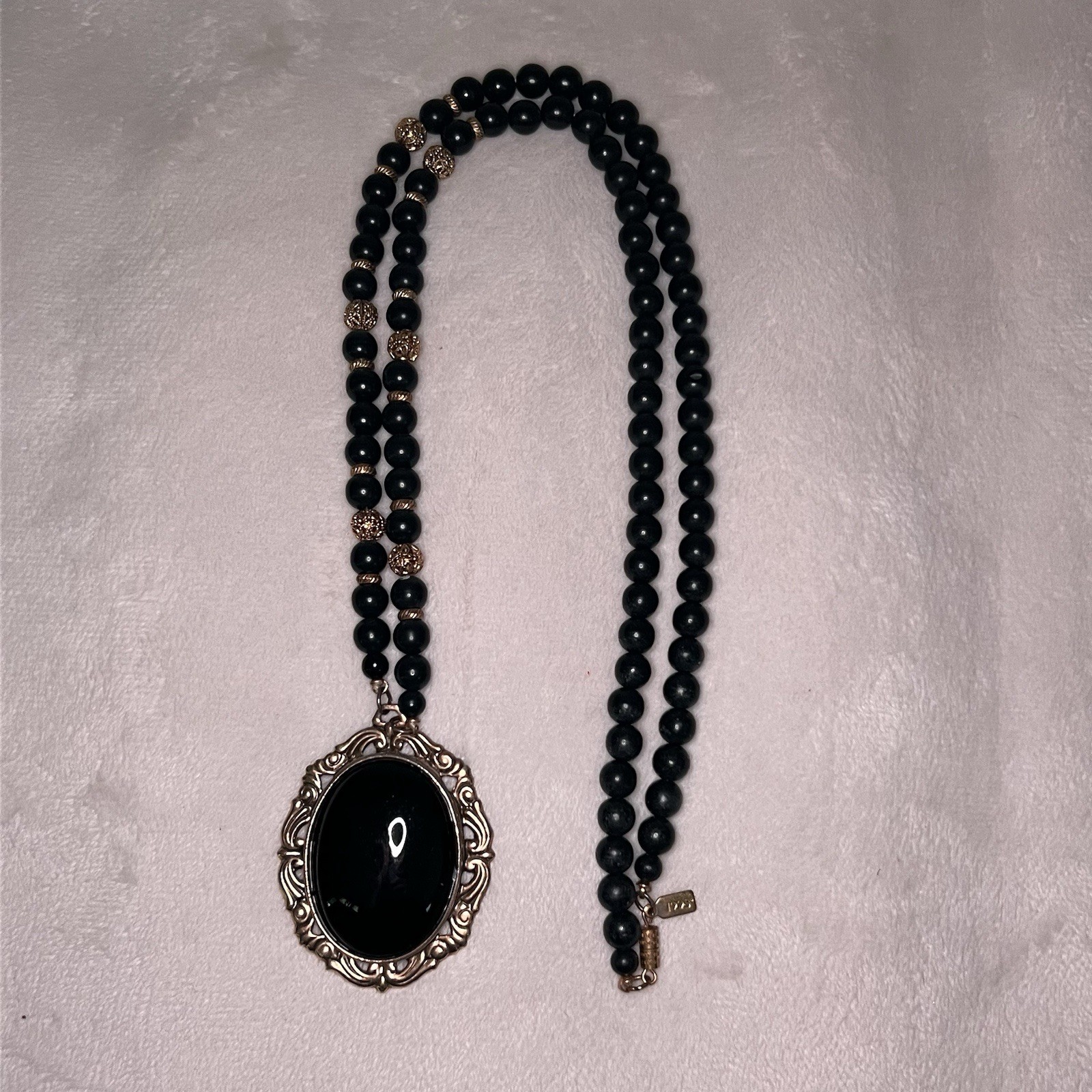 1928 Ornate Black Pendant Beaded Necklace