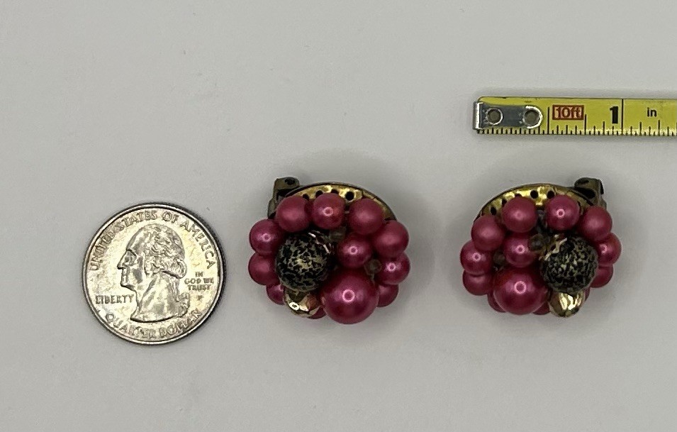 Vtg Signed Japan Beaded Necklace/clip on earring Set