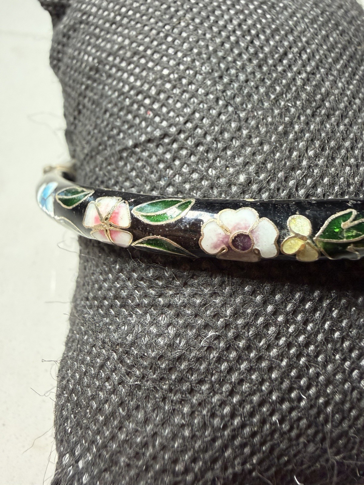 Vintage Cloisonne Enamel Floral Hinged Bangle Bracelet Black Background 2.8in