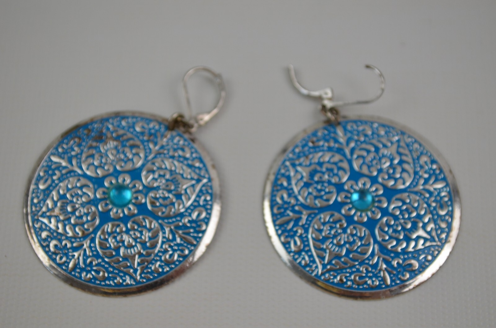 Silver Tone Pierced Wire Hook Earrings Large Round Blue Medallion 1.75″ Across