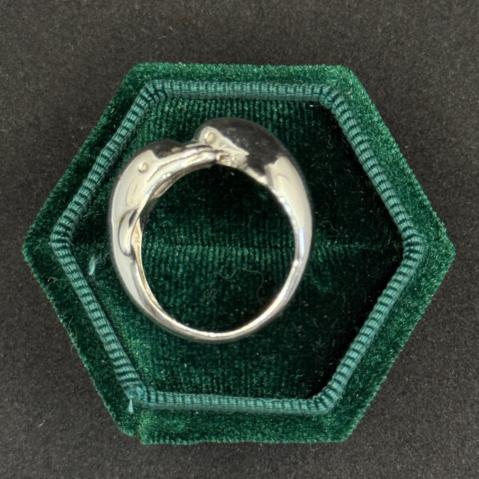 Two Dolphins Sea Creatures 925 Silver Vintage Wrap Ring Size 8.25