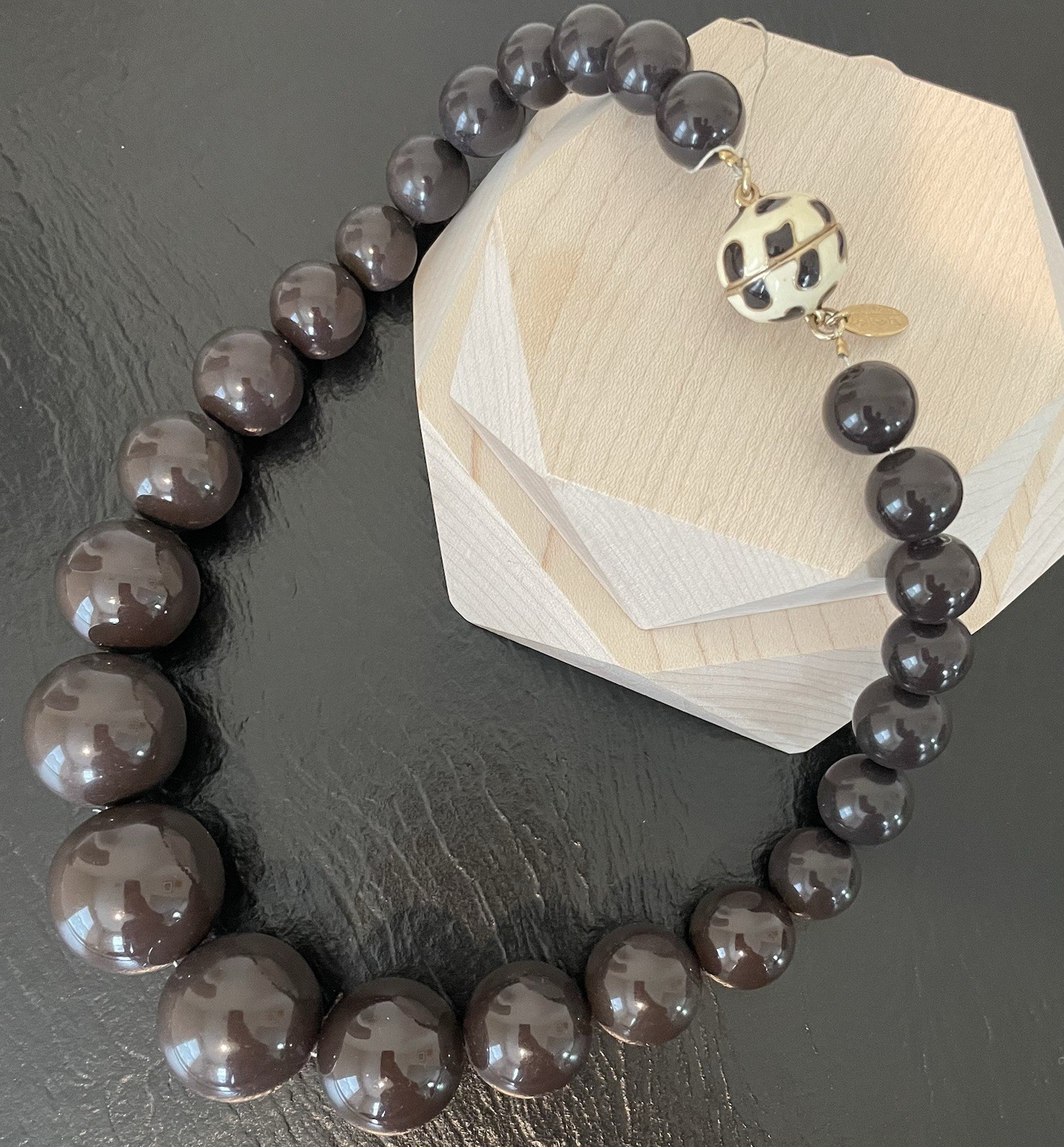 Chunky Brown Bead Vintage Talbots Gold-tone Magnetic Clasp NecklaceFor Women
