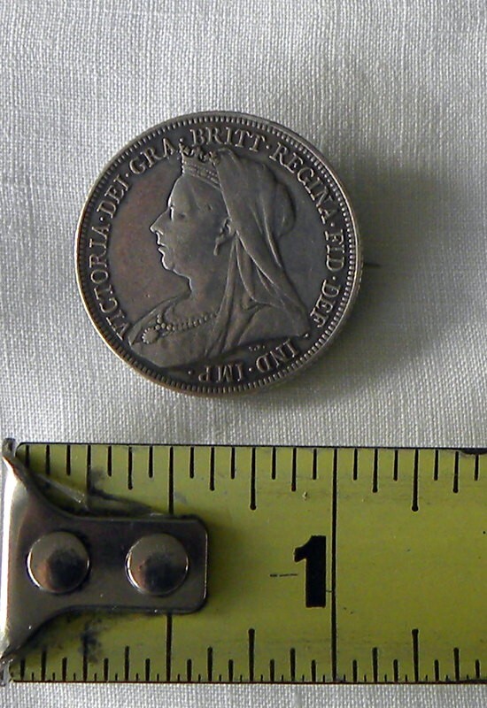 Antique Victorian Great Britain 1899 Sterling Silver Shilling Coin Pin Brooch