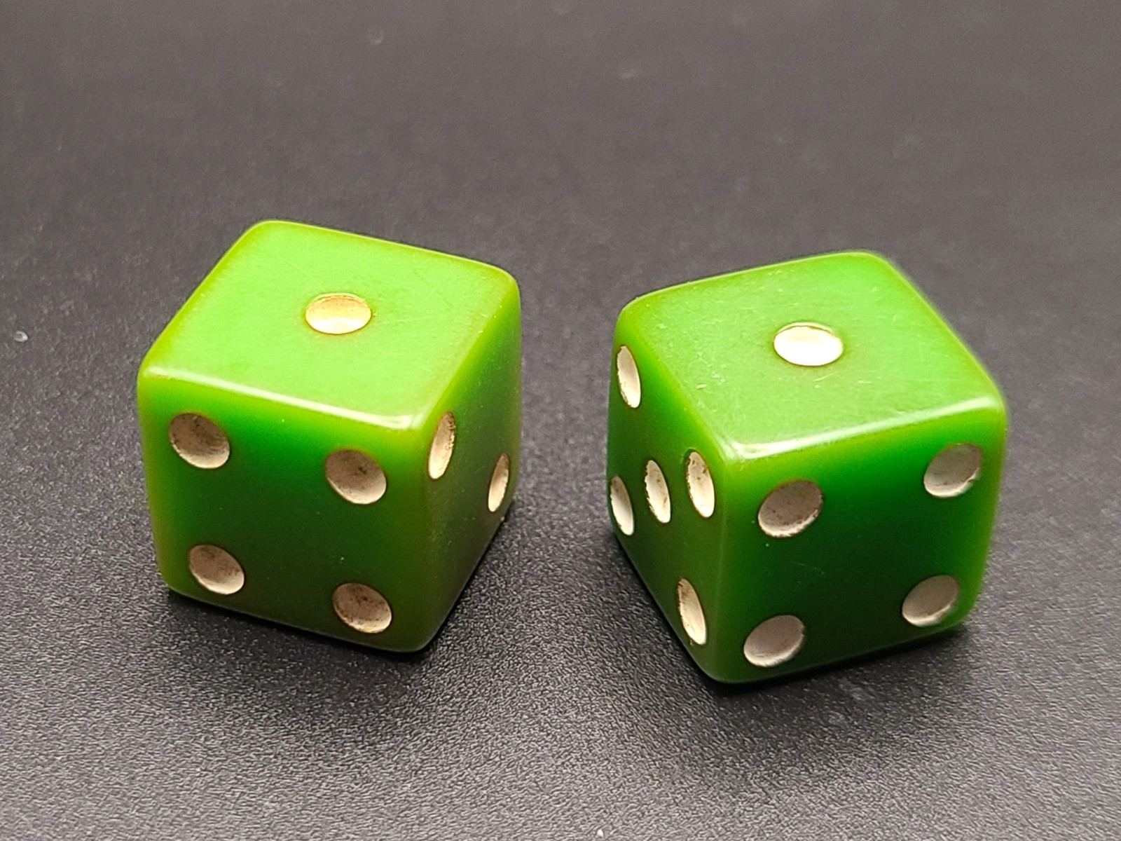 Vintage Bakelite Lot Rings Dice Earrings Black Green Butterscotch 7pc
