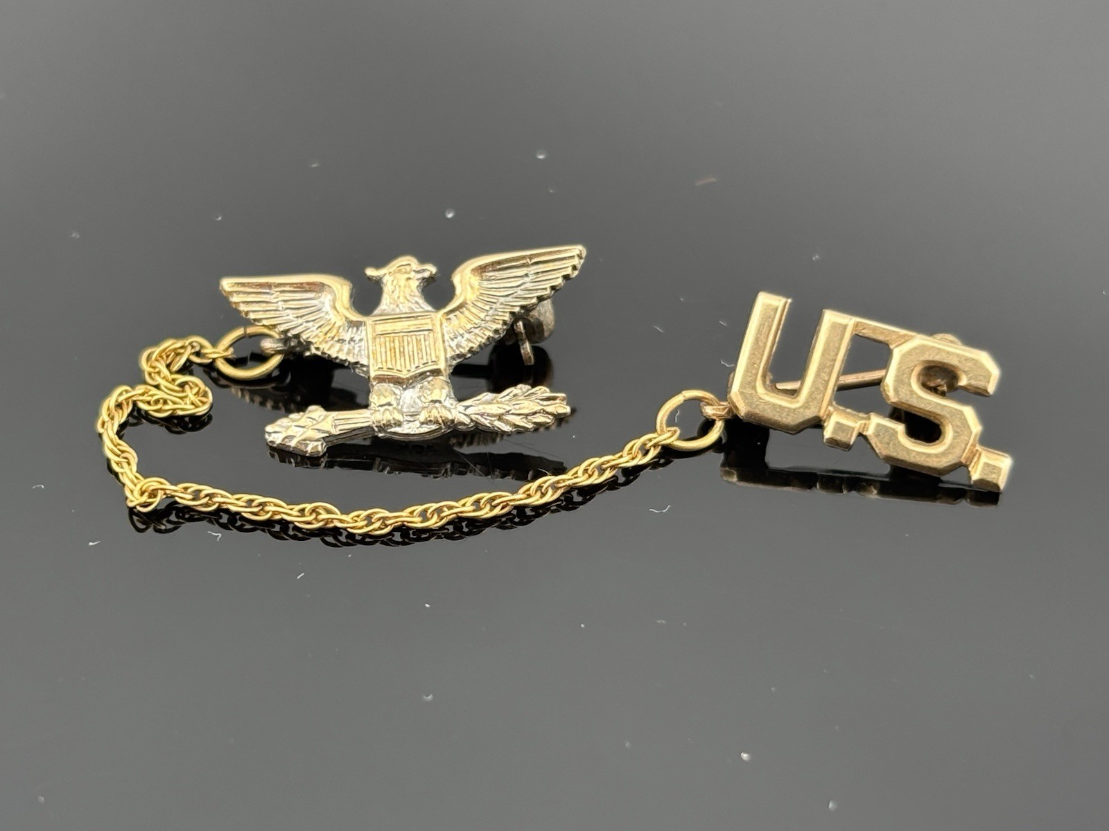 Vintage 10k Yellow Gold US MILITARY PINS Connected w Chain US & Eagle Colonel 2g