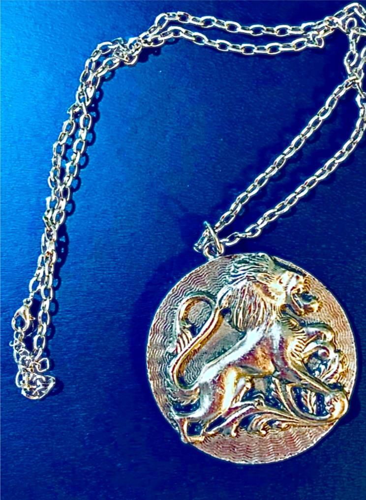Silver Lion Leo Necklace Medallion Gothic Zodiac Pendant 30” Chain Cosplay Vtg