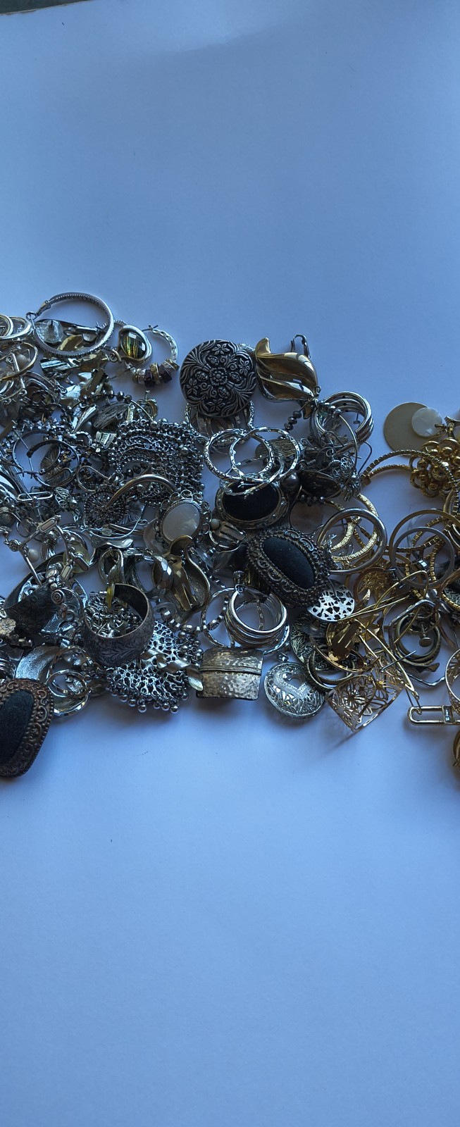 Vintage To Now Earrings Huge Lot Silver & Gold Tone Mixed Metals