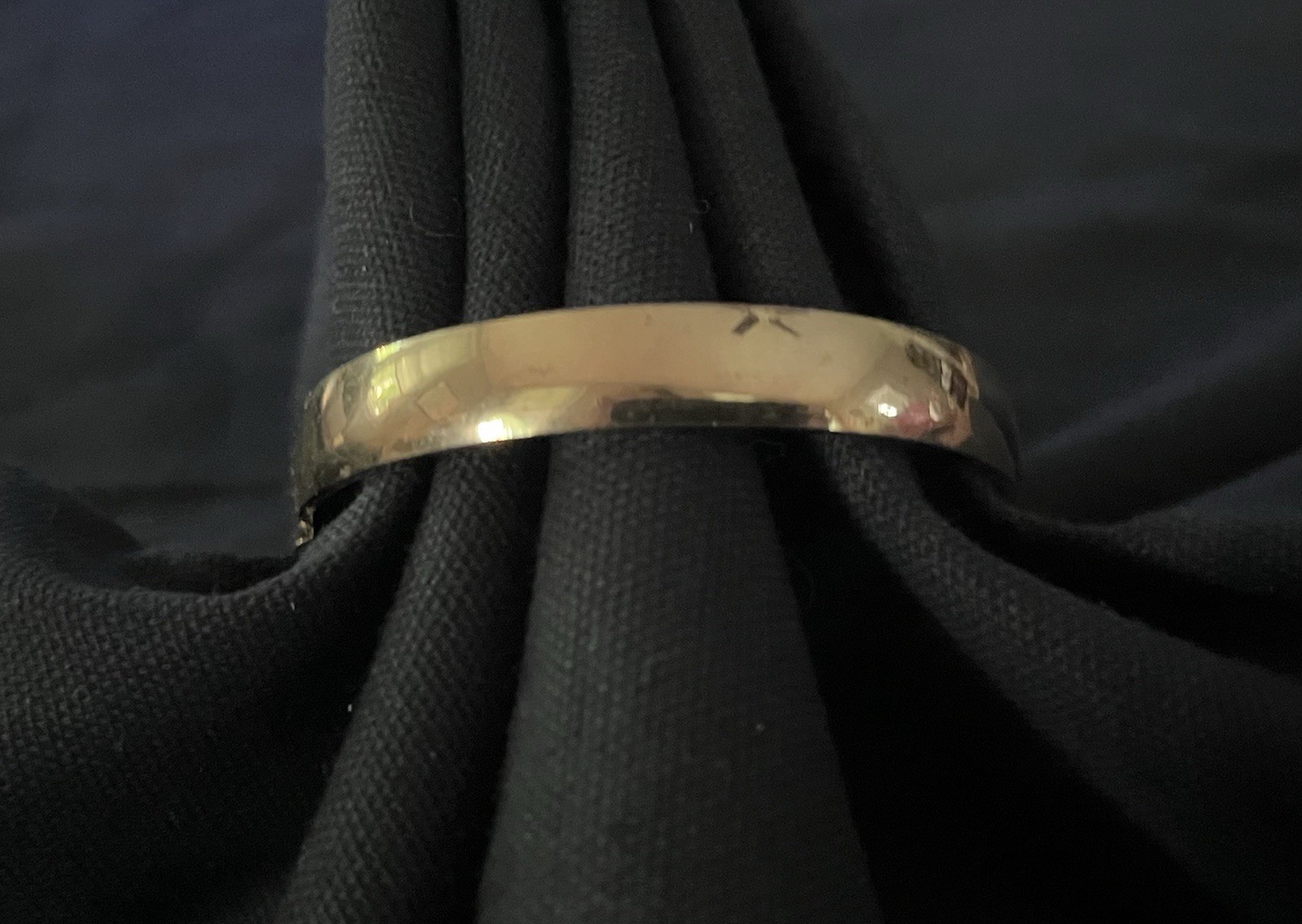 Vintage 18K RGP Rolled Gold Plain Hinged Bangle Bracelet 7”